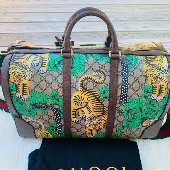 GUCCI Rare & Sold out GG Supreme Bengal Tiger - Picture 7 of 16
